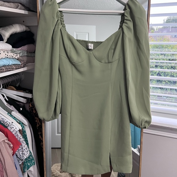 Aritzia Novella Dress Sage Frost - Picture 5 of 9